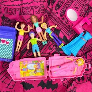 👛 McDonald’s Polly Pocket Doll Set with Accessories